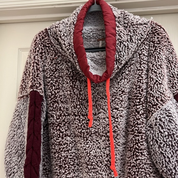 Free People Cropped Sweatshirt - Picture 4 of 5